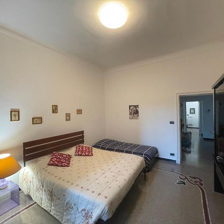 Casa Mozart Appartement Savona Buitenkant foto