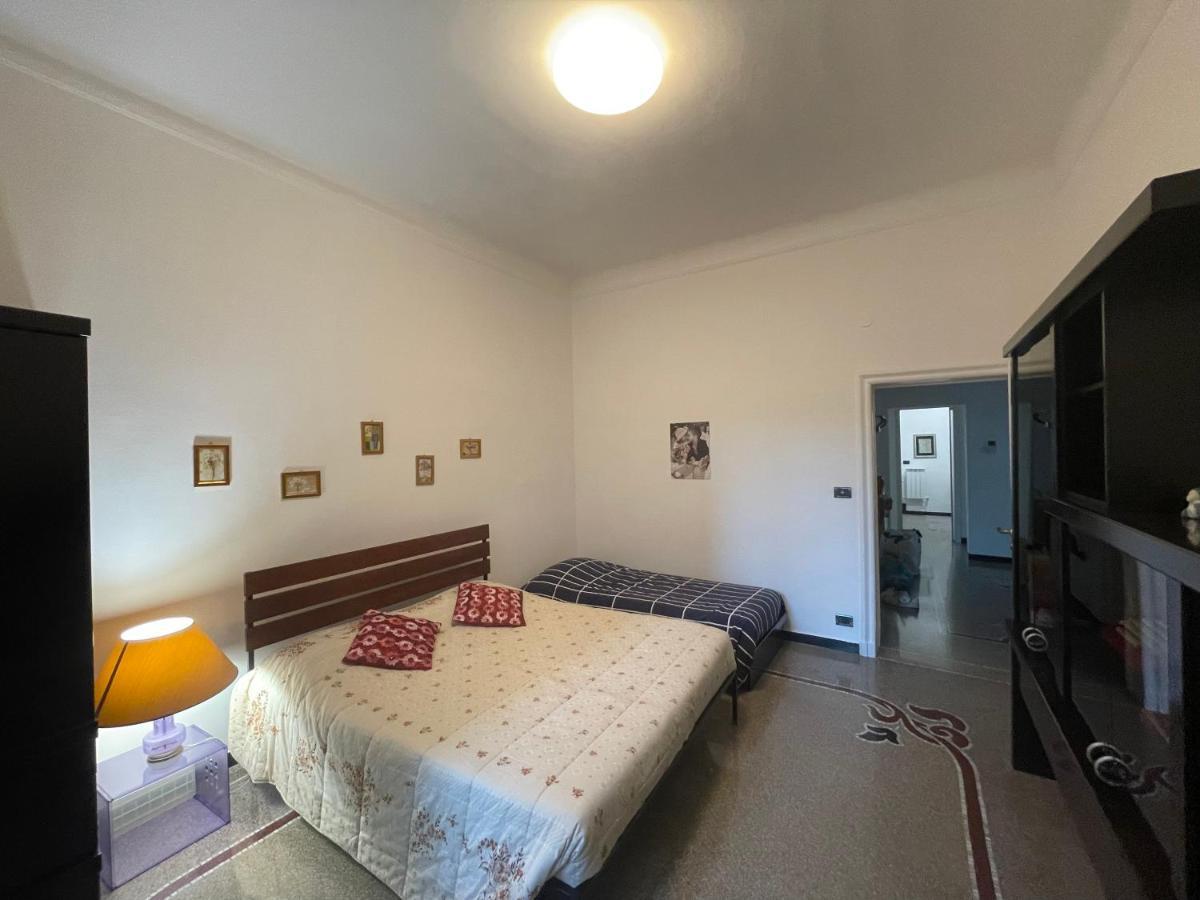 Casa Mozart Appartement Savona Buitenkant foto